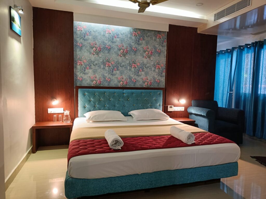 Top Locations & Hotels for Staying in Port Blair (Sri Vijaya Puram) Standard Category