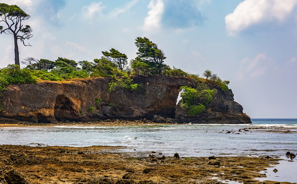 natural-rock-neil-island